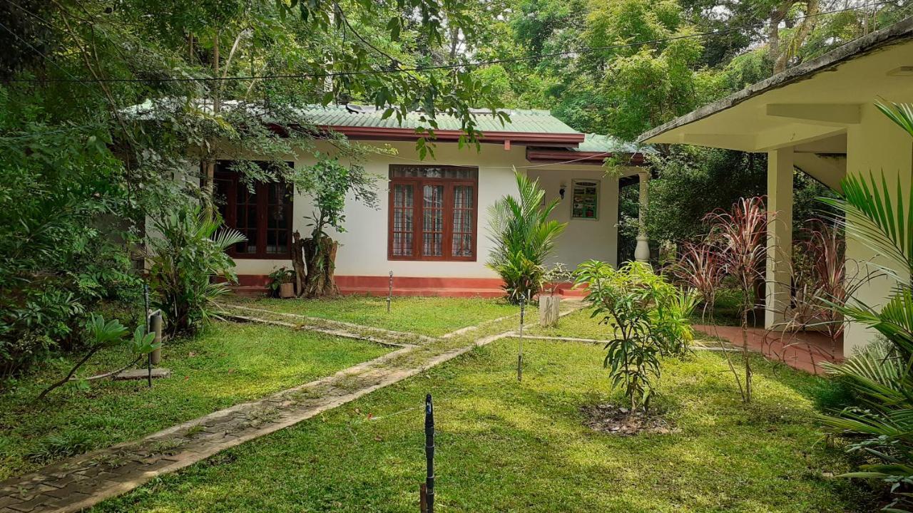 Woodsy Villa Sigiriya Buitenkant foto