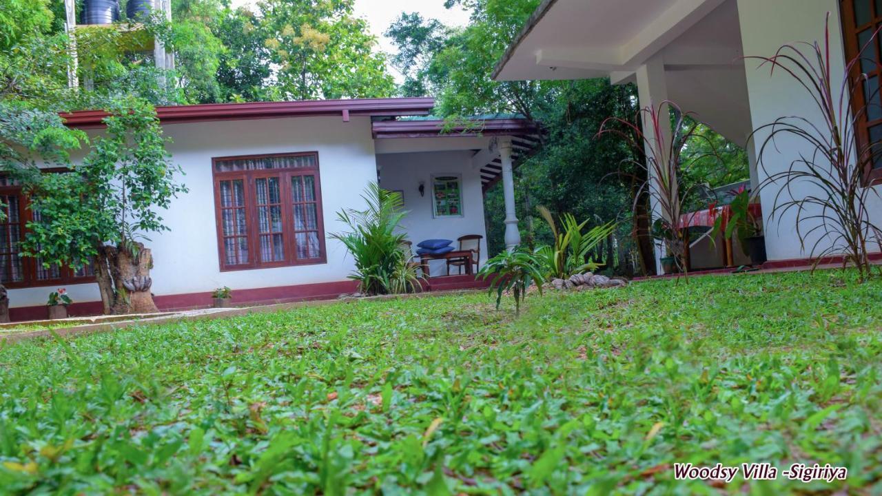 Woodsy Villa Sigiriya Buitenkant foto