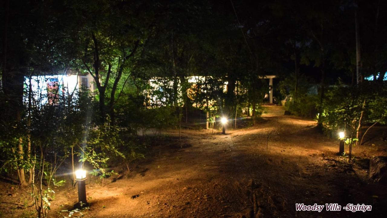 Woodsy Villa Sigiriya Buitenkant foto